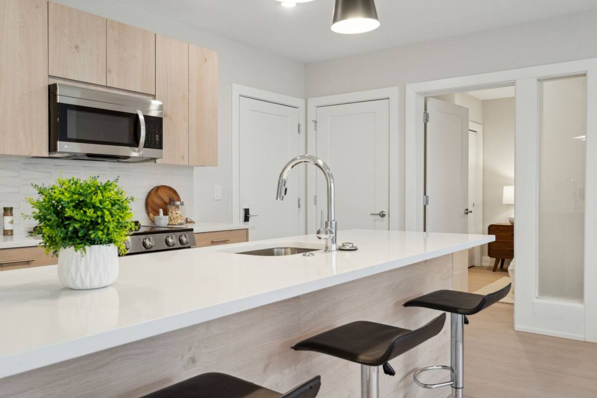 Apartment for rent at 922 N Broad St, Philadelphia, PA 19130