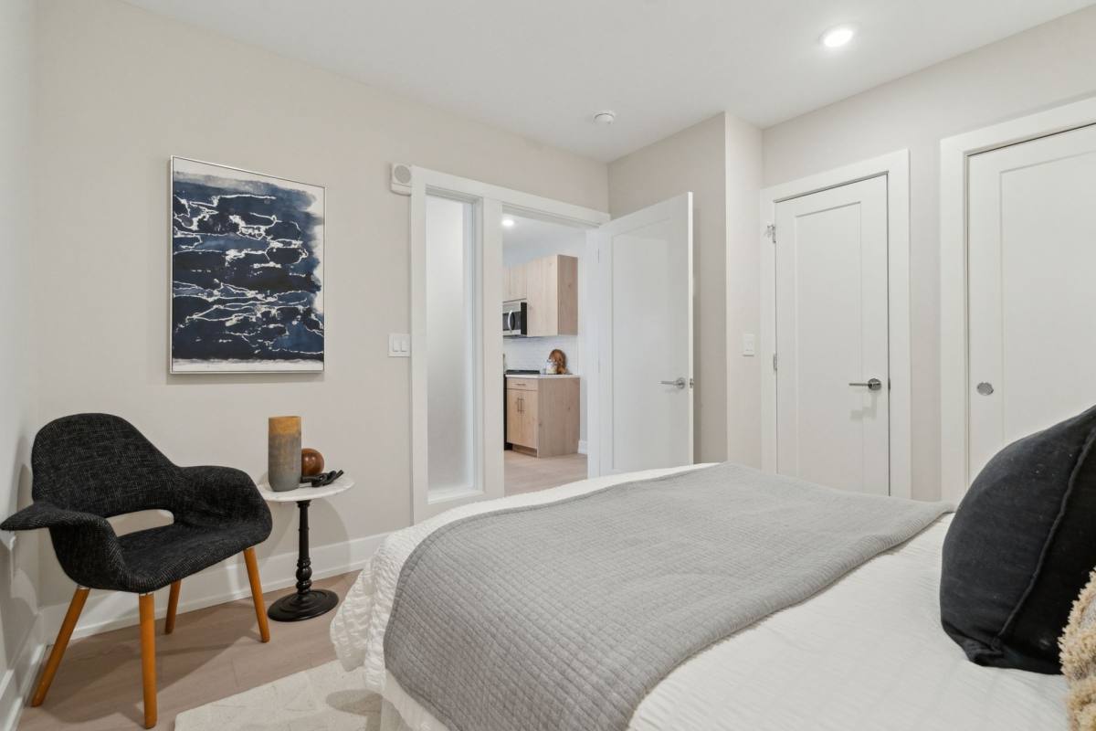 Apartment for rent at 922 N Broad St, Philadelphia, PA 19130