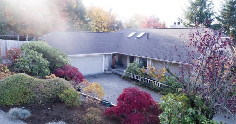 House for rent at 14309 SE 60th St, Bellevue, WA 98006