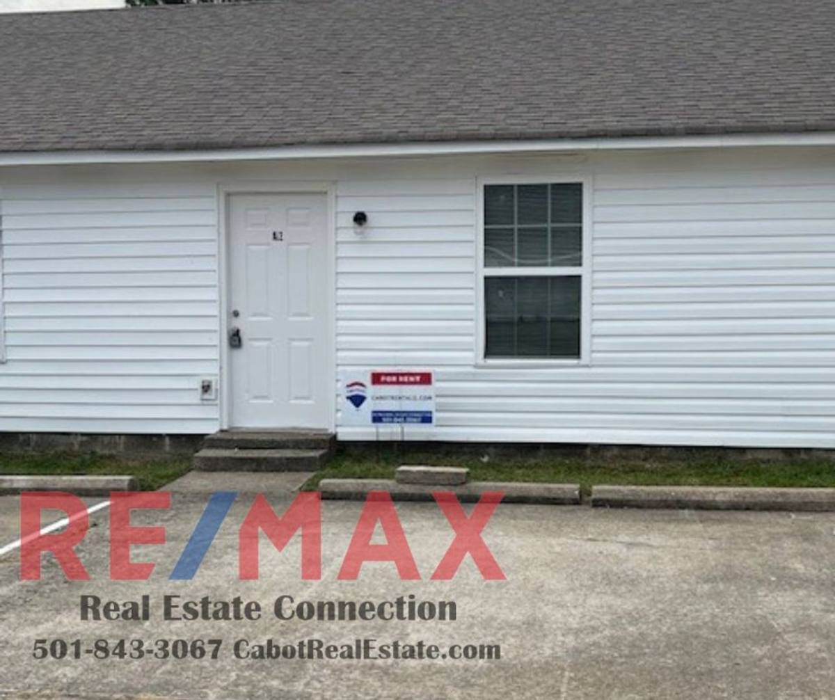 Apartment for rent at 898 W Myrtle, Cabot, AR 72023