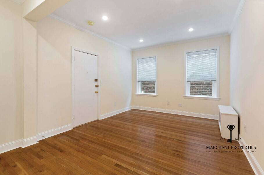 Apartment for rent at 19 Green St #6, Brookline, MA 02446