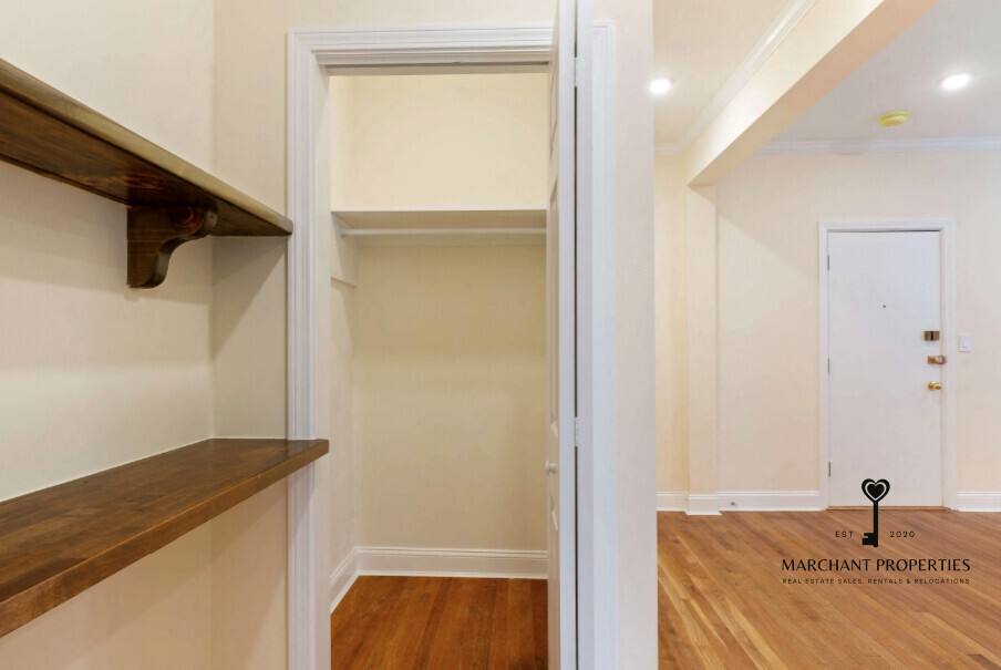 Apartment for rent at 19 Green St #6, Brookline, MA 02446