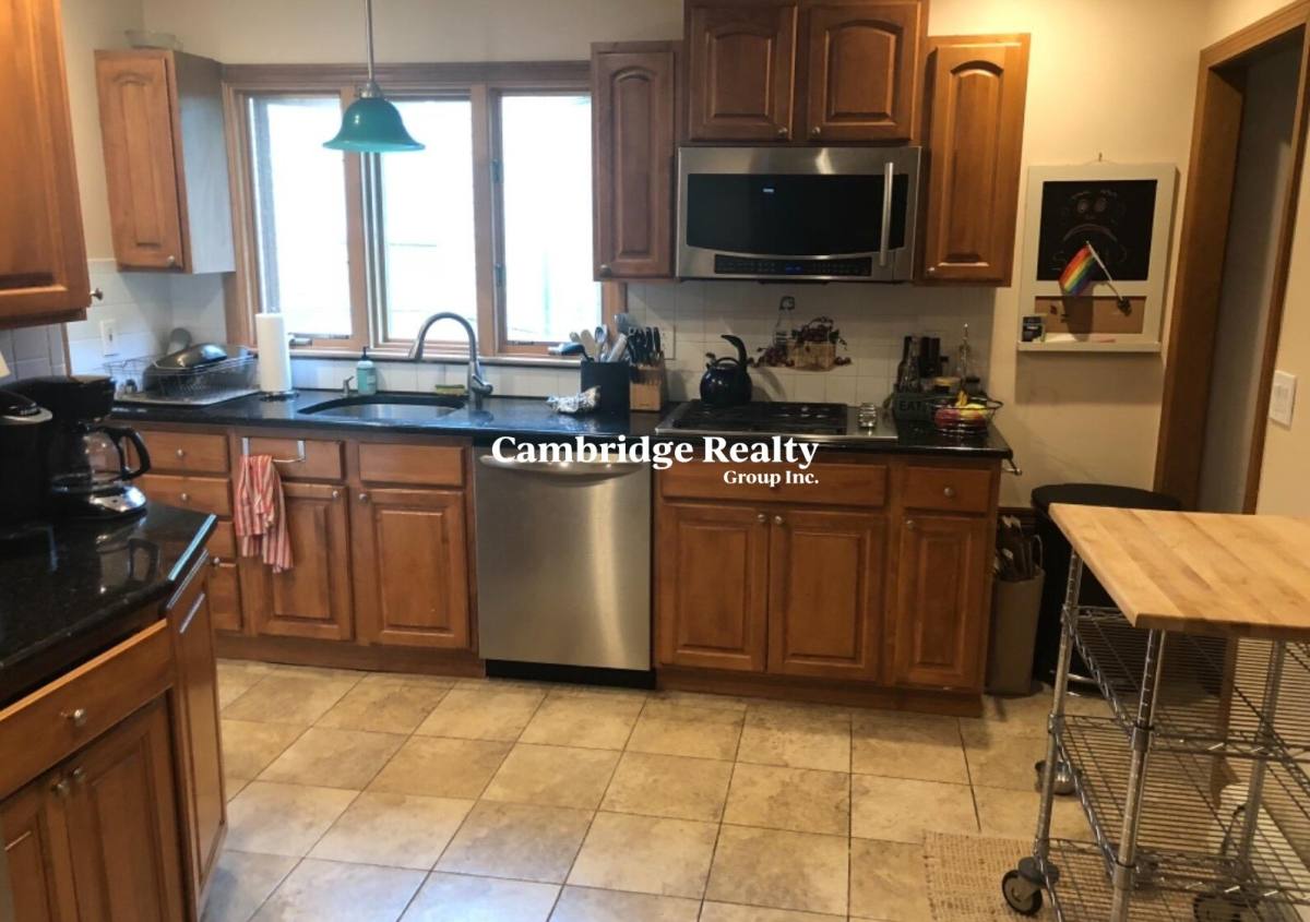 House for rent at 43 Thurston St #2T, Somerville, MA 02145