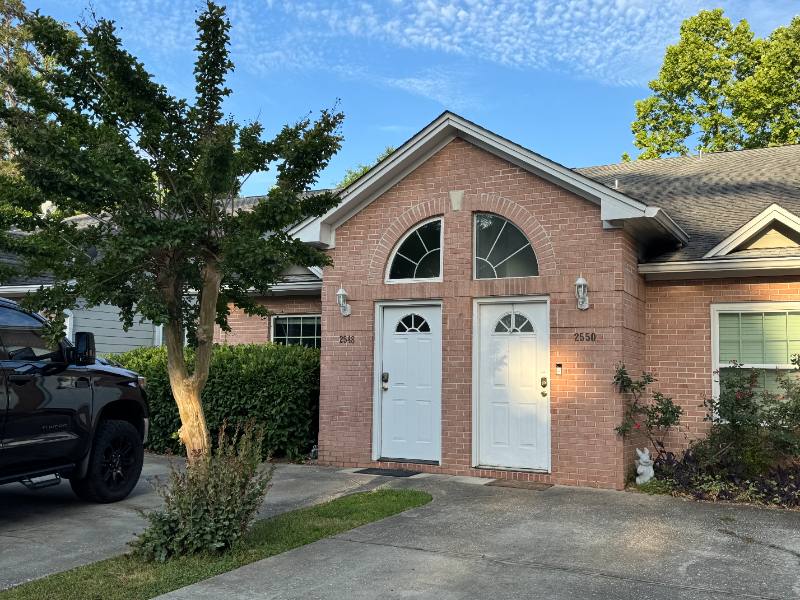 Townhouse for rent at 2548 Golden Park Lane, Tallahassee, FL 32303
