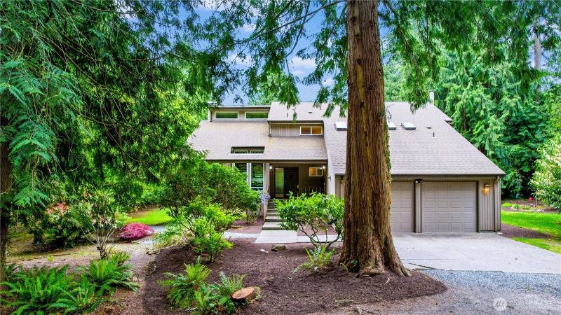 House for rent at 21521 47th Ave SE, Bothell, WA 98021