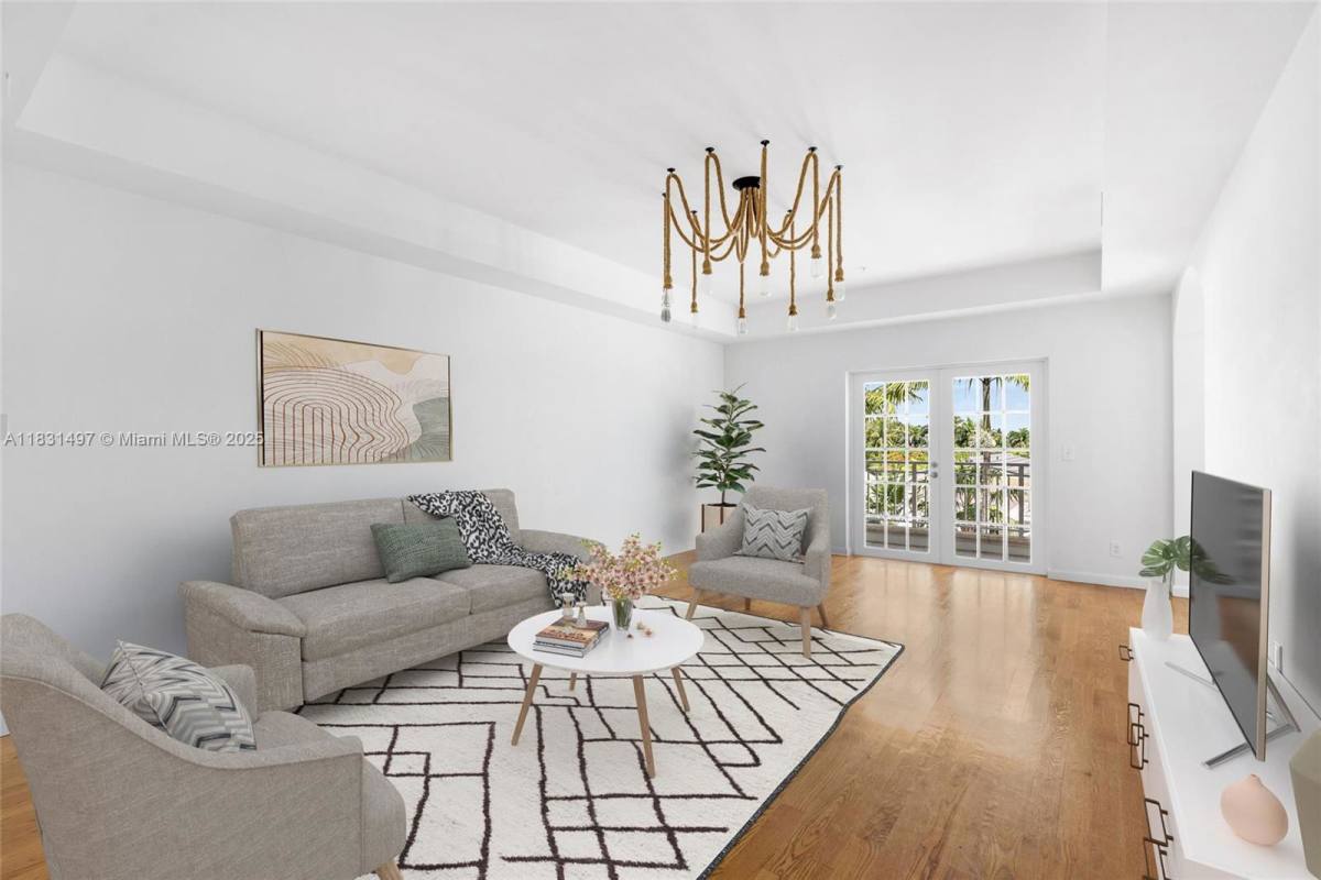 Townhouse for rent at 1415 Sunset Harbour Dr, Miami Beach, FL 33139