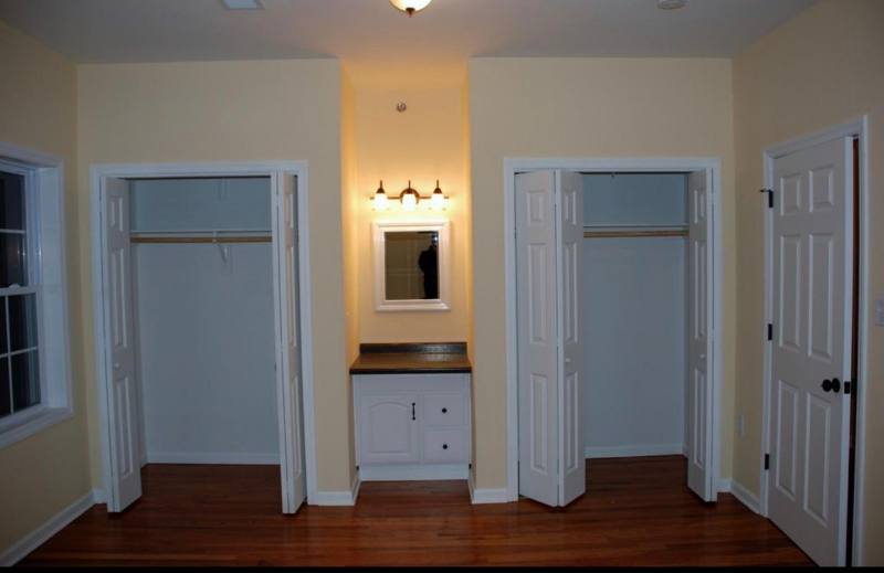 Apartment for rent at 327 S Park St, Elizabethport, NJ 07206