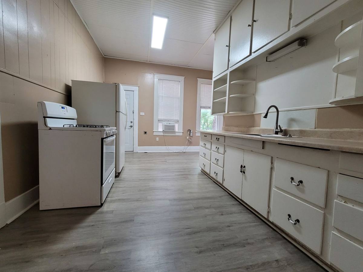 Apartment for rent at 2001 Brady Ave, Brownwood, TX 76801