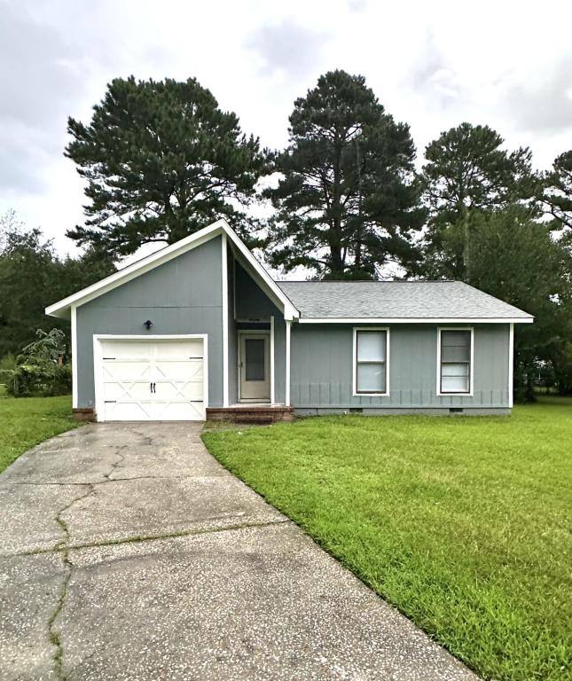 House for rent at 3310 Antler Dr, Spring Lake, NC 28390