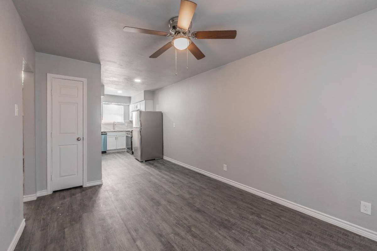 Apartment for rent at 4417 E US-80 Frontage Rd #103, Mesquite, TX 75150