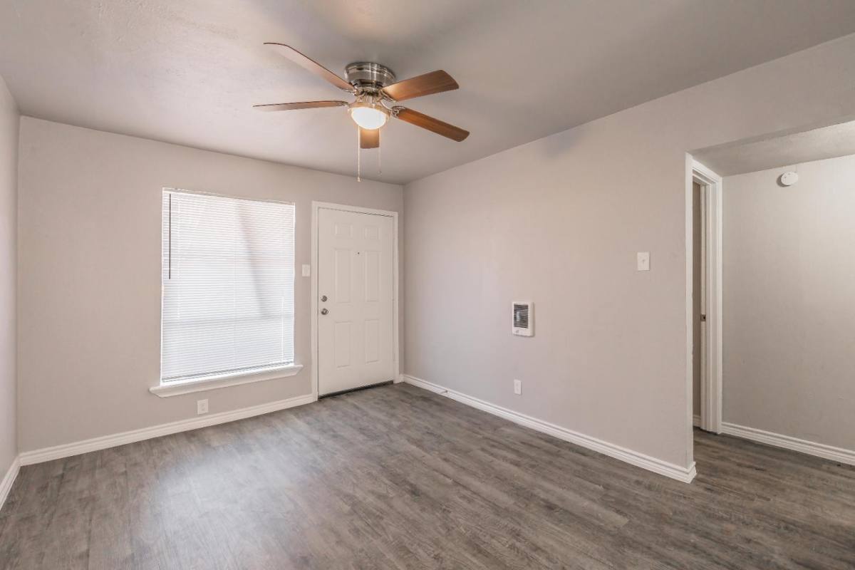 Apartment for rent at 4417 E US-80 Frontage Rd #103, Mesquite, TX 75150