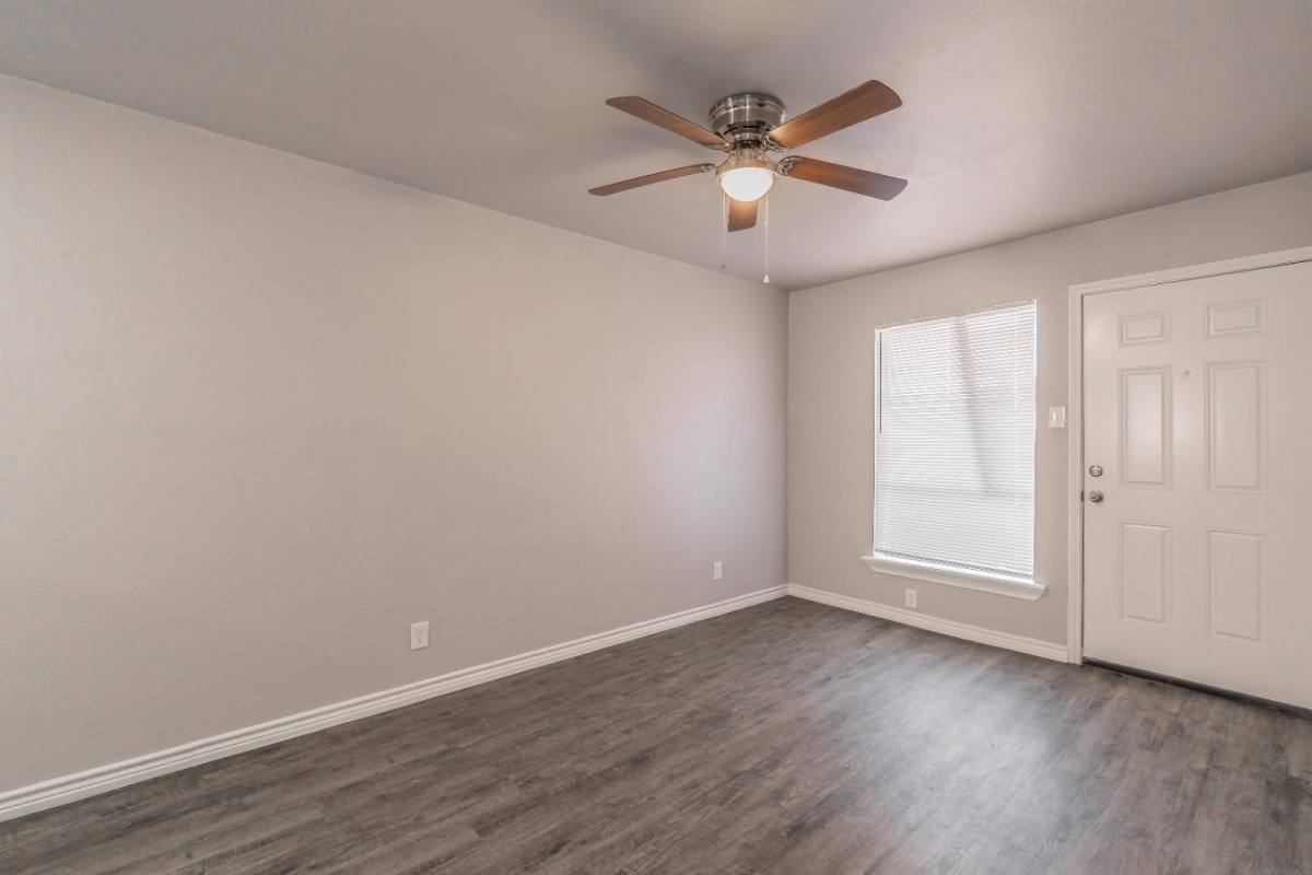 Apartment for rent at 4417 E US-80 Frontage Rd #103, Mesquite, TX 75150