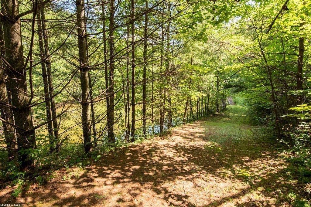 Apartment for rent at 2015 Union School Rd SW #SITE 28, Willis, VA 24380