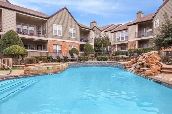 Apartment for rent at 4060 N Belt Line Rd, Irving, TX 75038