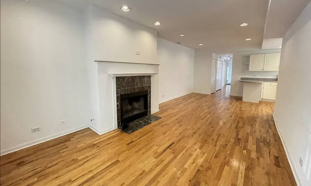 Apartment for rent at 1454 W Walton St #2, Chicago, IL 60642