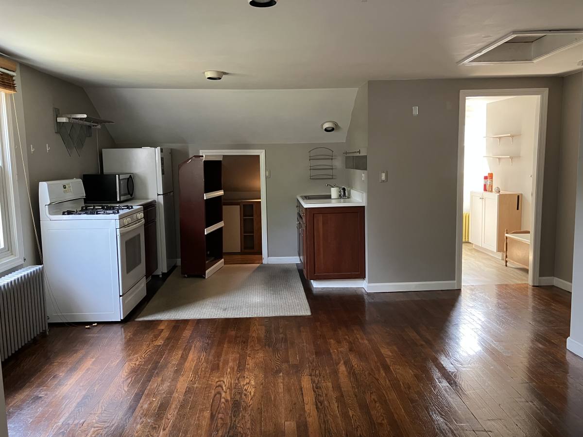 Apartment for rent at 126 Clover Hill St, Marlborough, MA 01752