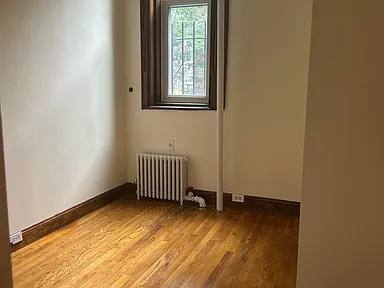 Townhouse for rent at 428 W 147th St #1, New York, NY 10031
