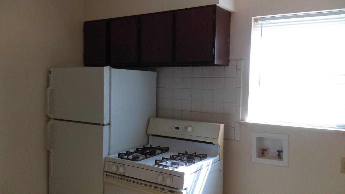 Apartment for rent at 2100 Meadowvale Court, Columbia, MO 65202