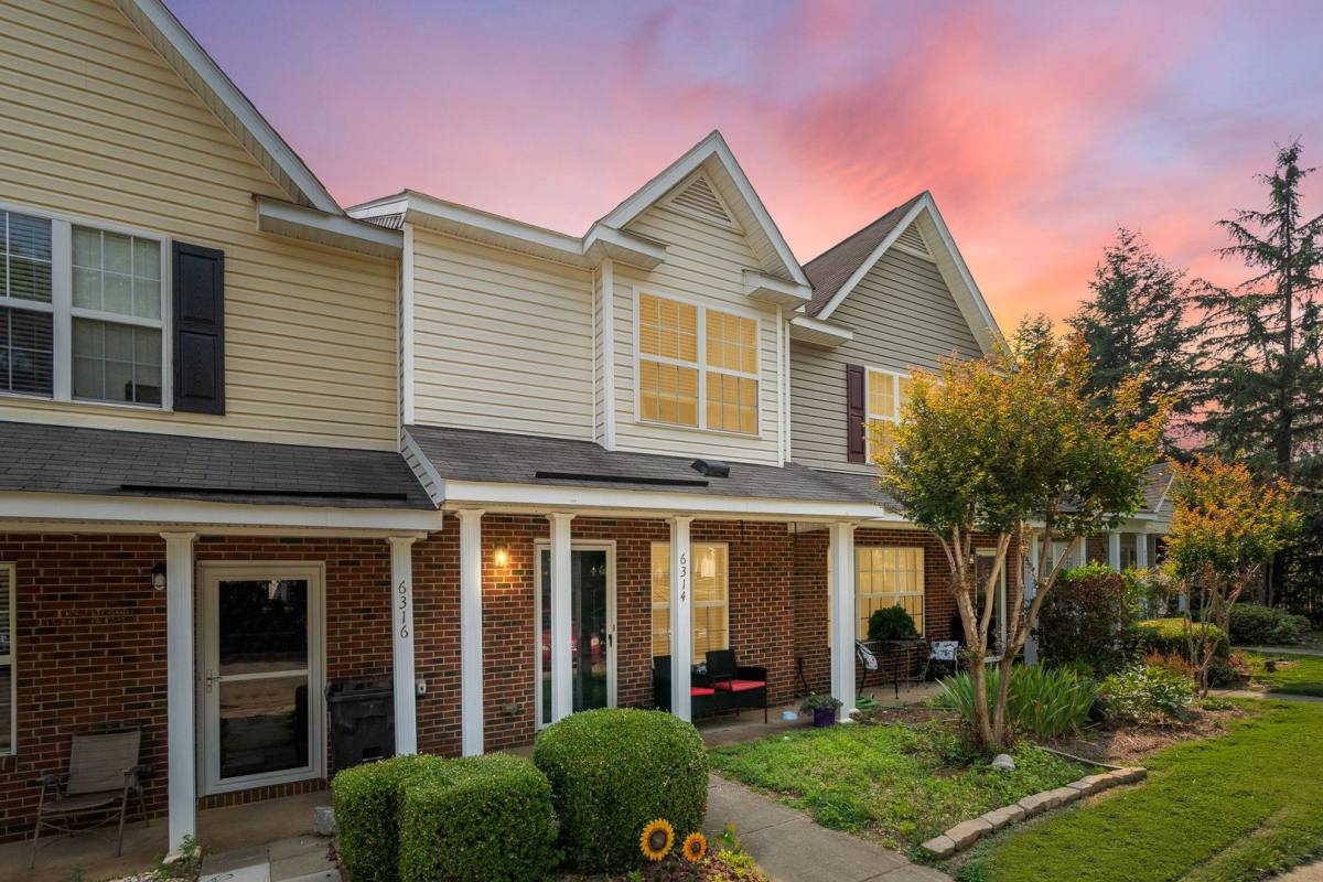 Townhouse for rent at 6314 Inkberry Dr, Whitsett, NC 27377