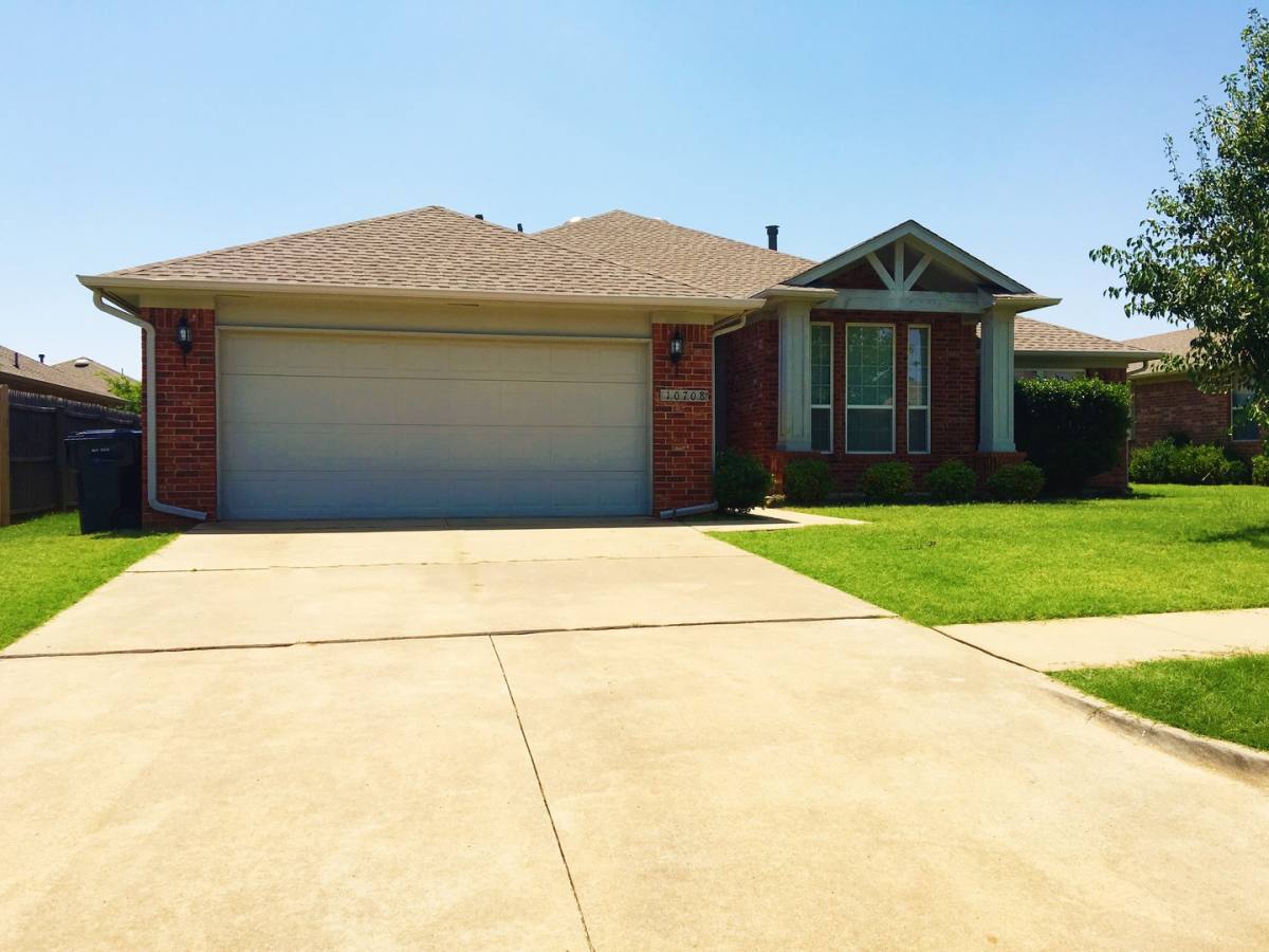 House for rent at 10708 NW 32nd, Yukon, OK 73099