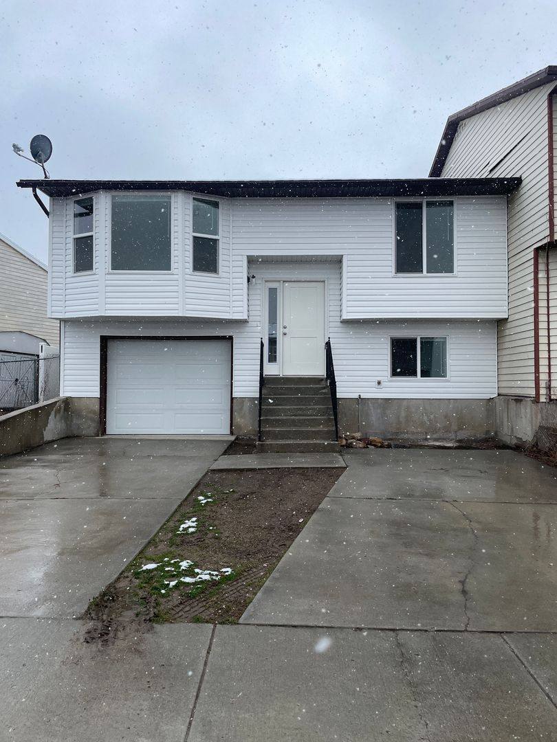 House for rent at 9030 S Kenyon Circle, West Jordan, UT 84088