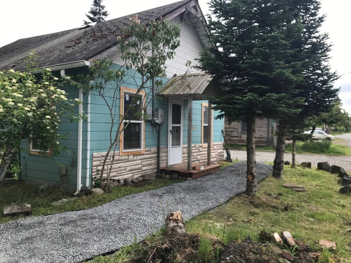 House for rent at 2727 Maytown Rd SW, Olympia, WA 98512