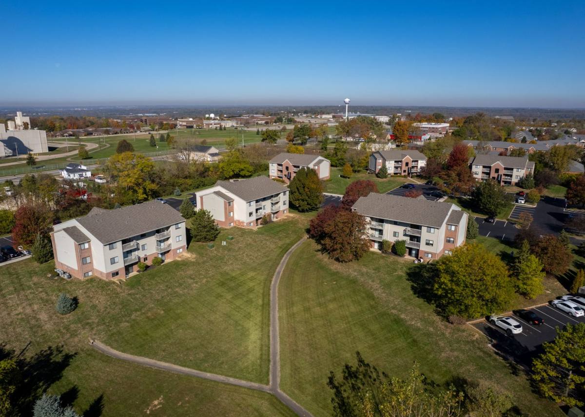 Apartment for rent at 3944 Camberlee Way, Fairborn, OH 45324