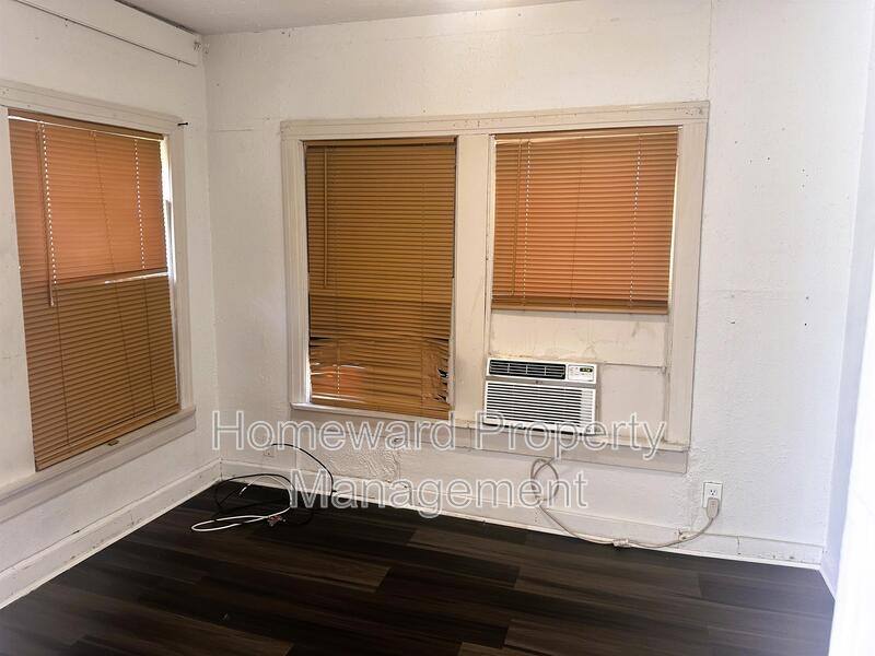 Apartment for rent at 3803 Meadowbrook Dr #2, Fort Worth, TX 76103