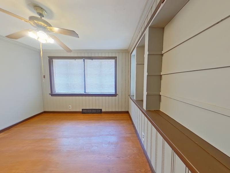 House for rent at 1633 Veronica Ave, Saint Louis, MO 63147
