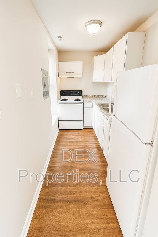Apartment for rent at 1324 Academy Ave #C, Saint Louis, MO 63113