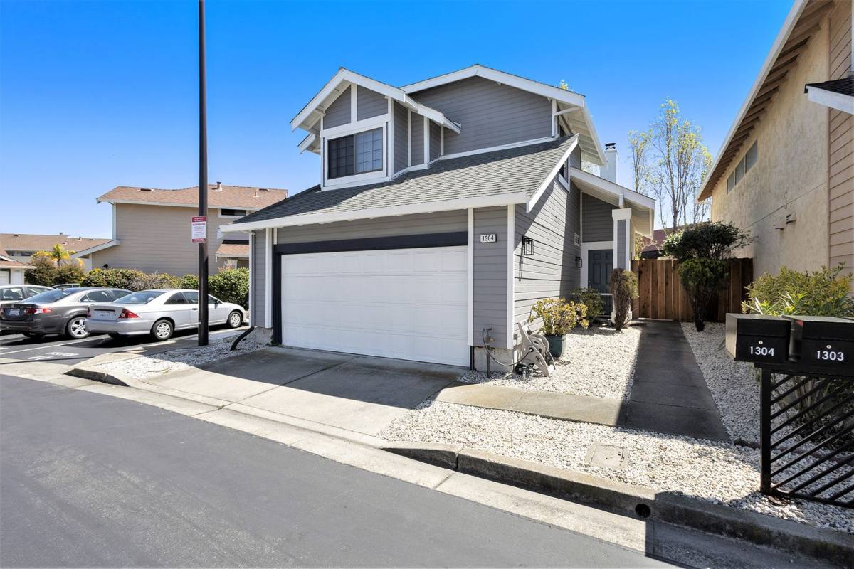 House for rent at 1304 Pyne Lane, Alameda, CA 94501