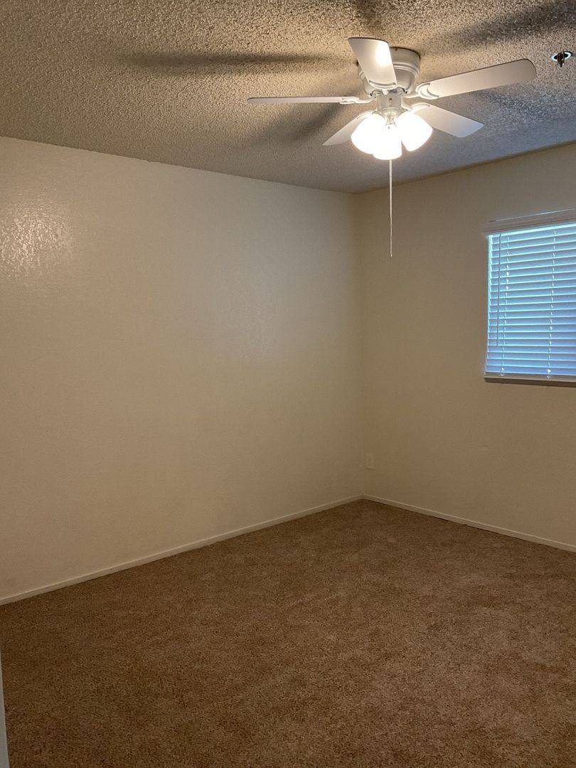 Apartment for rent at 5387 E Kings Canyon, Fresno, CA 93727