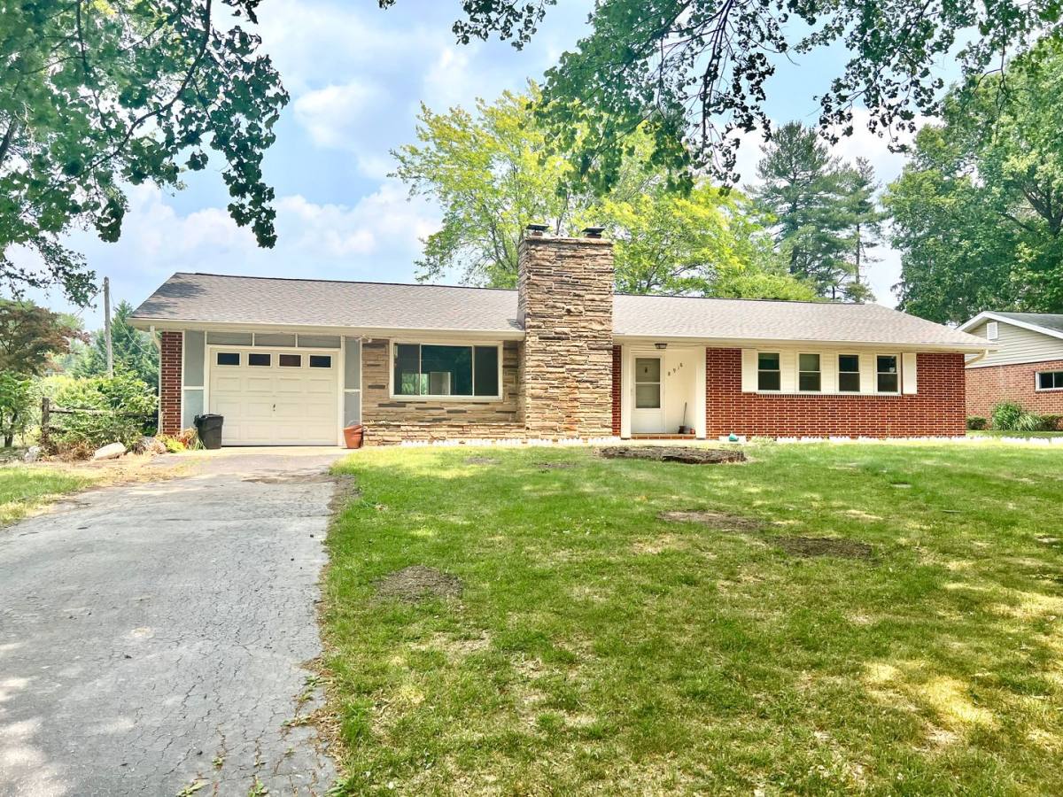 House for rent at 8918 Chapel Ave, Ellicott City, MD 21043
