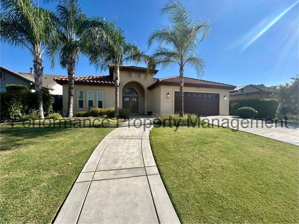 House for rent at 10225 Azimuth St, Bakersfield, CA 93306