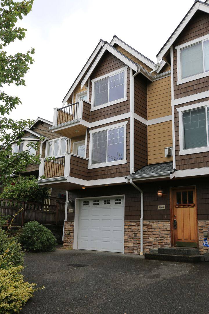 Townhouse for rent at 3810 Ashworth Ave N, Seattle, WA 98103