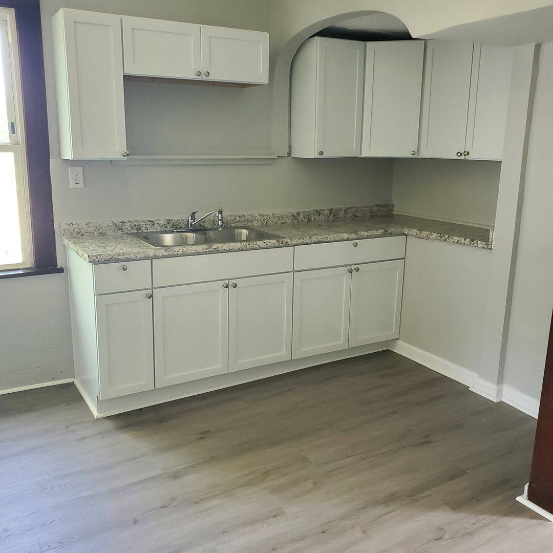 House for rent at 1026 W 17th St, Lorain, OH 44052