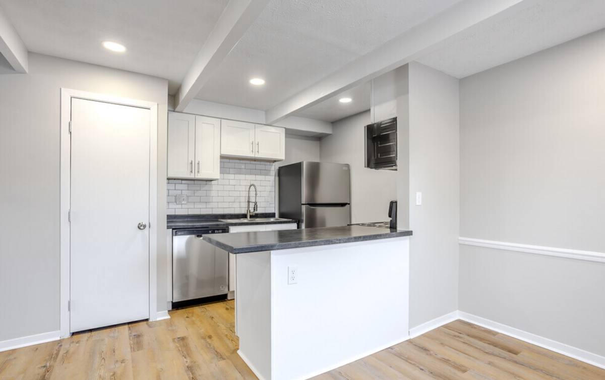 Townhouse for rent at 1161 Woodwind Dr, Reynoldsburg, OH 43068