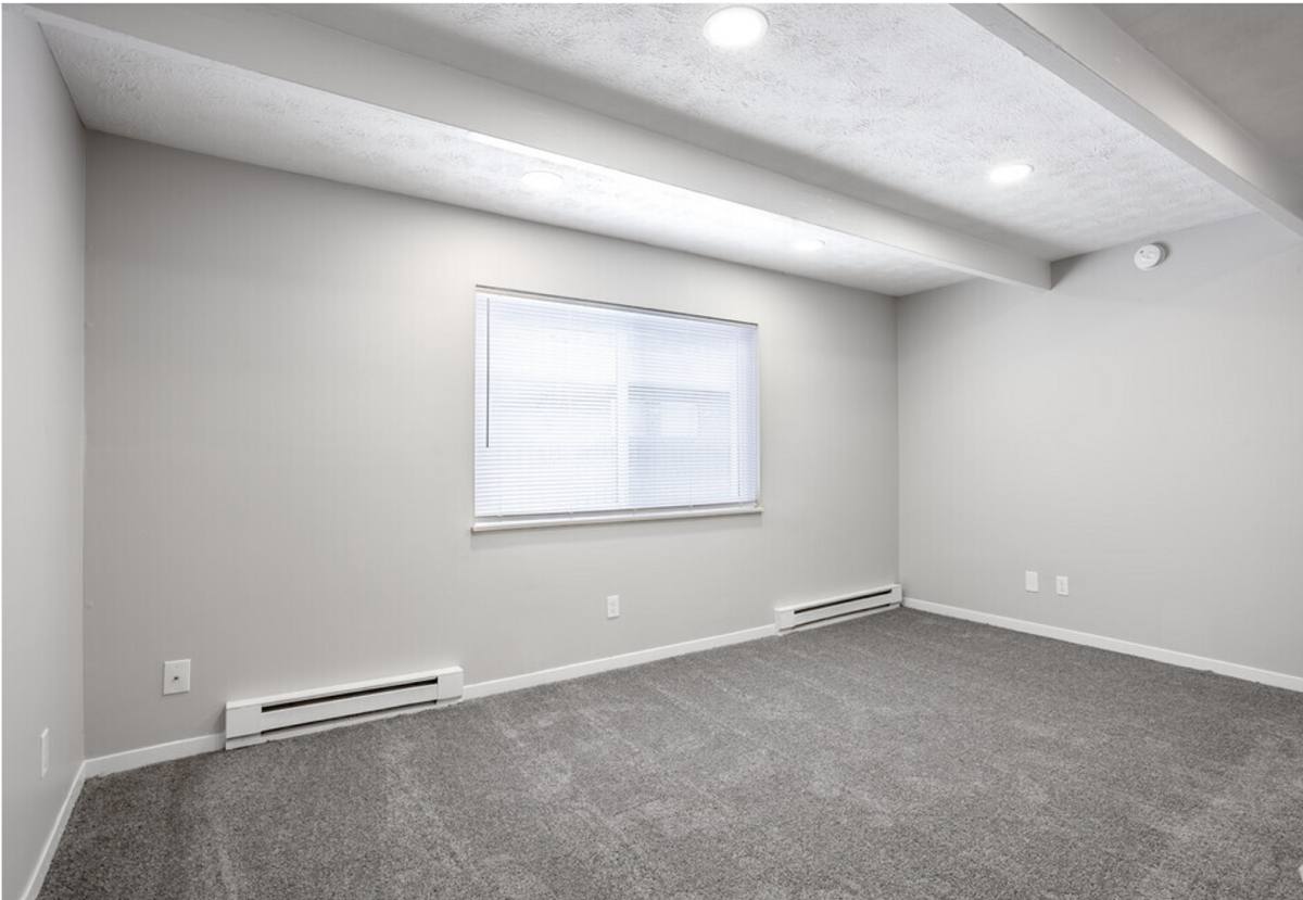 Townhouse for rent at 1161 Woodwind Dr, Reynoldsburg, OH 43068