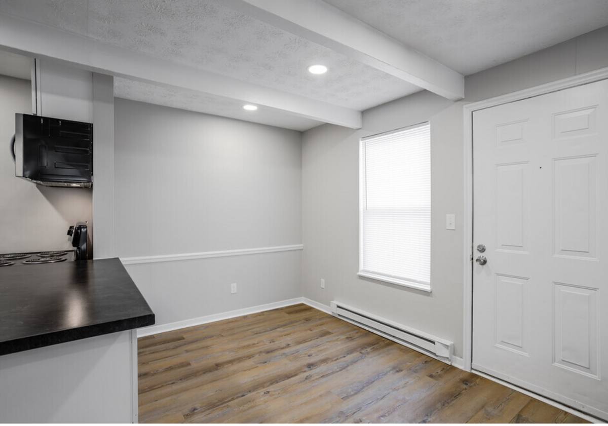 Townhouse for rent at 1161 Woodwind Dr, Reynoldsburg, OH 43068