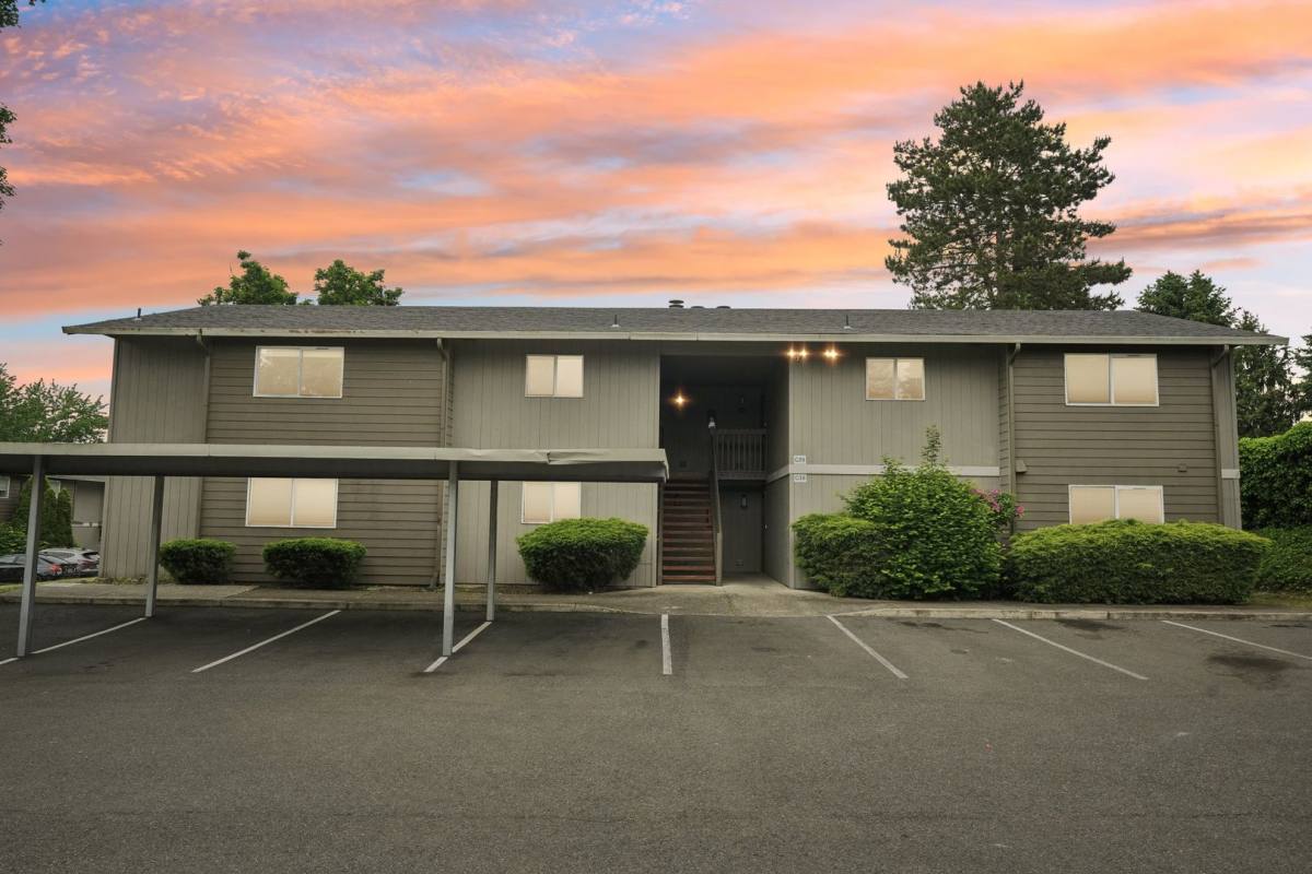 Townhouse for rent at 2909 NE 57th Ave, Vancouver, WA 98661