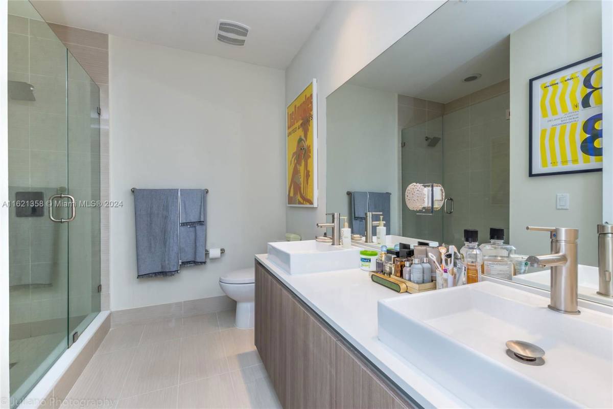 Apartment for rent at 201 SW 17th Rd, Miami, FL 33129