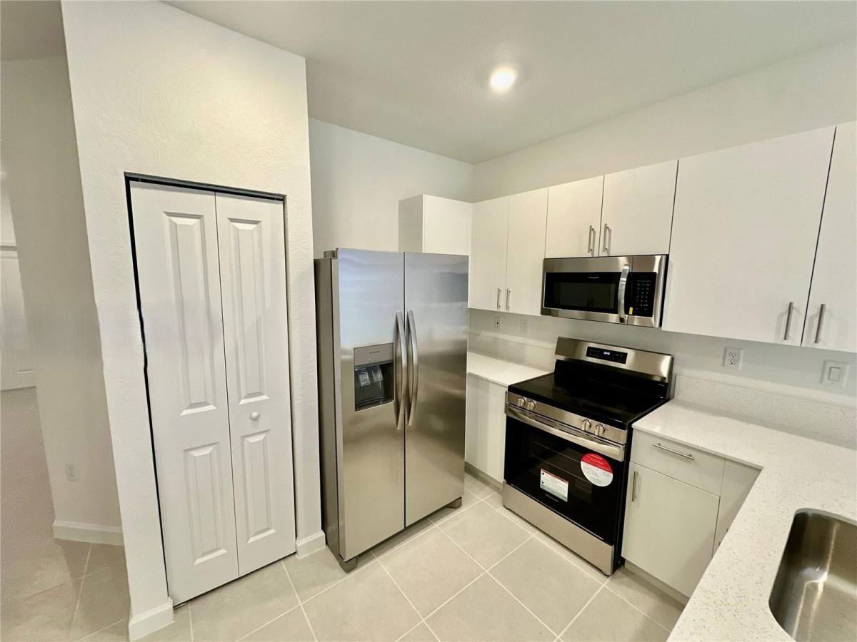 House for rent at 2867 SE 25th Terrace, Homestead, FL 33035