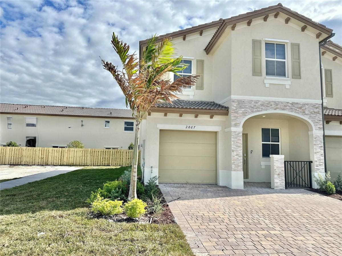 House for rent at 2867 SE 25th Terrace, Homestead, FL 33035