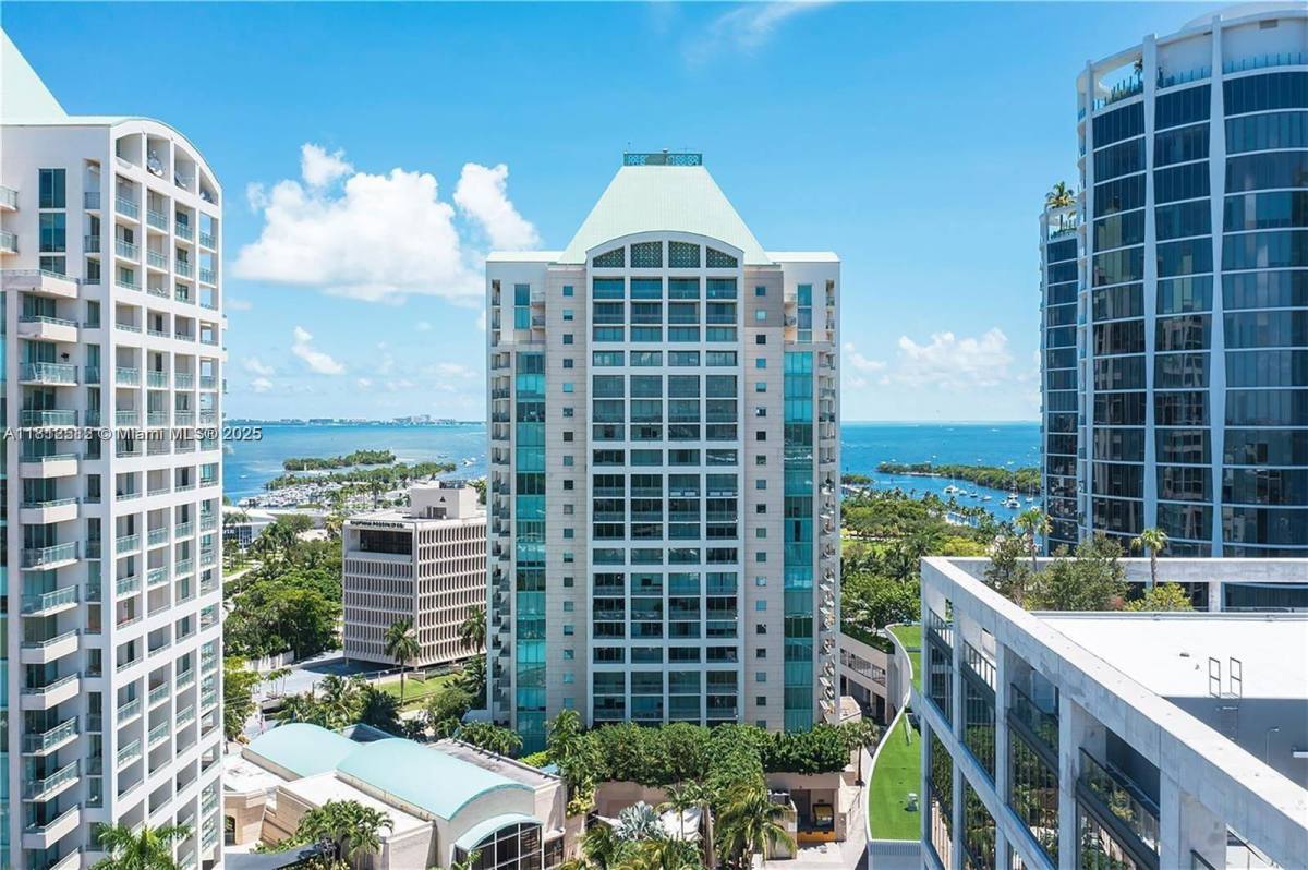 Apartment for rent at 3400 SW 27th Ave #705, Miami, FL 33133