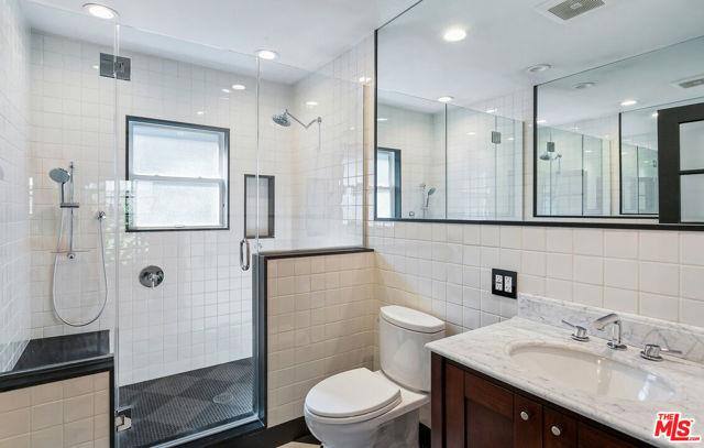 House for rent at 508 N San Vicente Blvd, Los Angeles, CA 90048