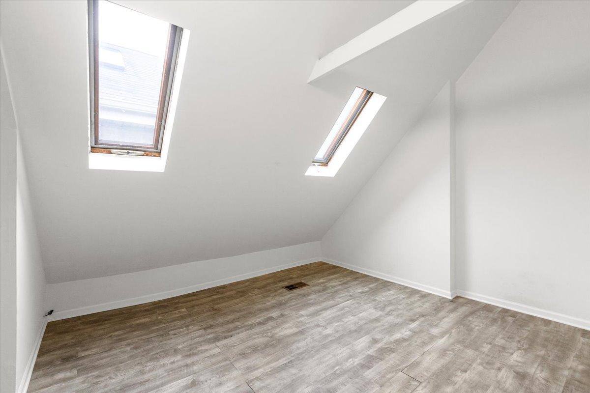 Apartment for rent at 3110 N Racine Ave #F, Chicago, IL 60657