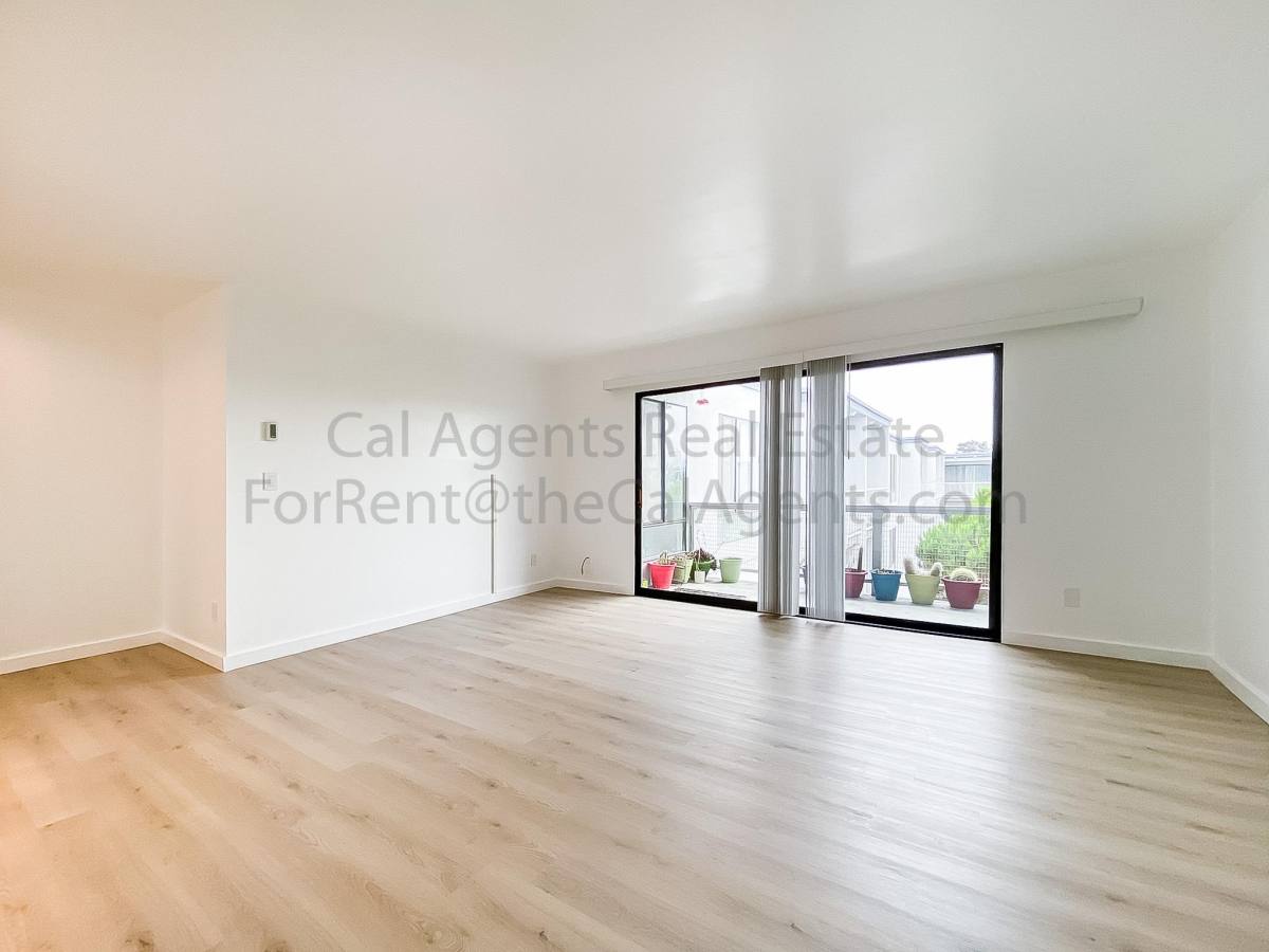 Condo for rent at 4 Anchor Dr #CONDO, Emeryville, CA 94608
