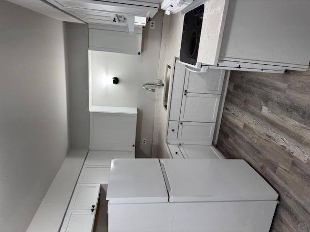 Apartment for rent at Park Lane Circle Condominiums, 4329 W Park Lane Dr #1C, Alsip, IL 60803