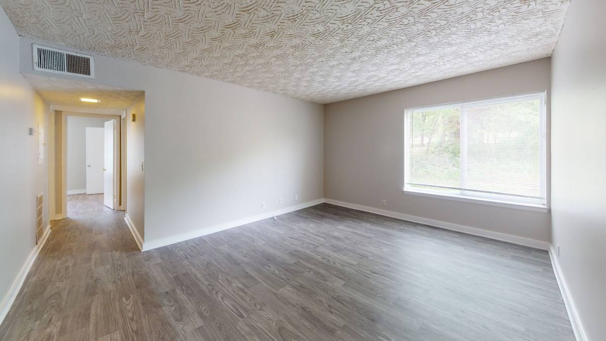 Apartment for rent at Northfield Manor, 1001 W 9th St, Russellville, KY 42276
