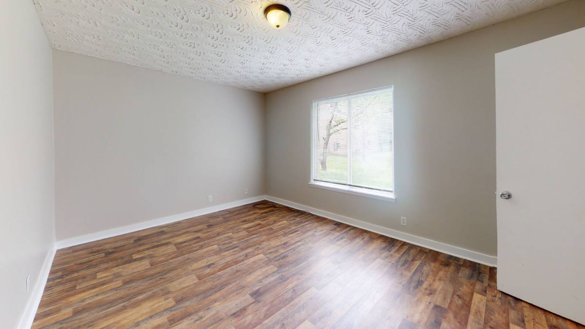 Apartment for rent at Northfield Manor, 1001 W 9th St, Russellville, KY 42276